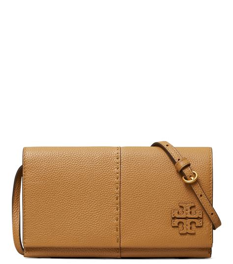 cartera tory burch.